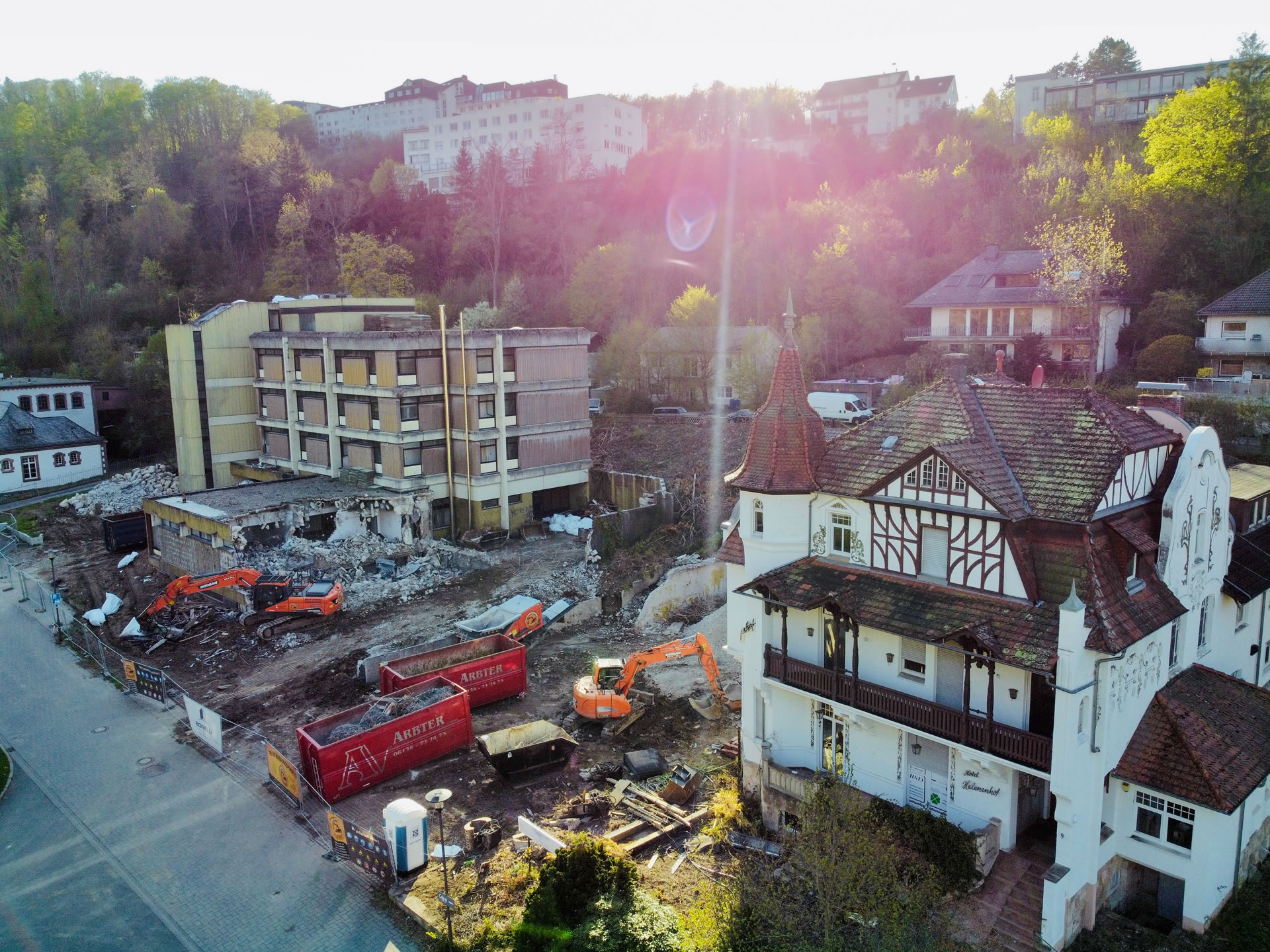 Abrissarbeiten Moorpackungshaus Bad Schwalbach